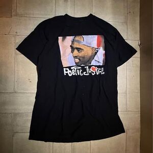 black PacSun graphic T-shirt featuring a portrait of Tupac Shakur size large